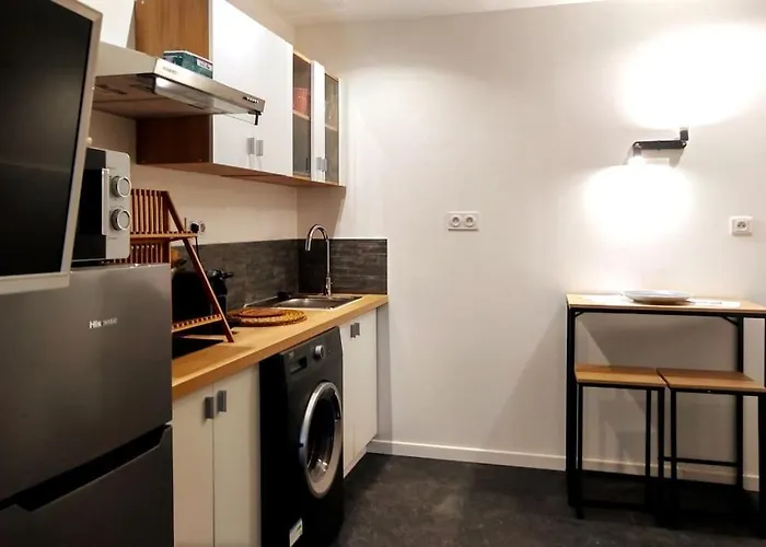 Le Cours Foucault - 3 - 8 Couchages Lejlighed