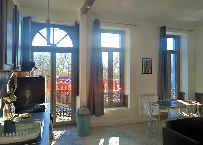 Le Cours Foucault - 3 - 8 Couchages Apartamento *